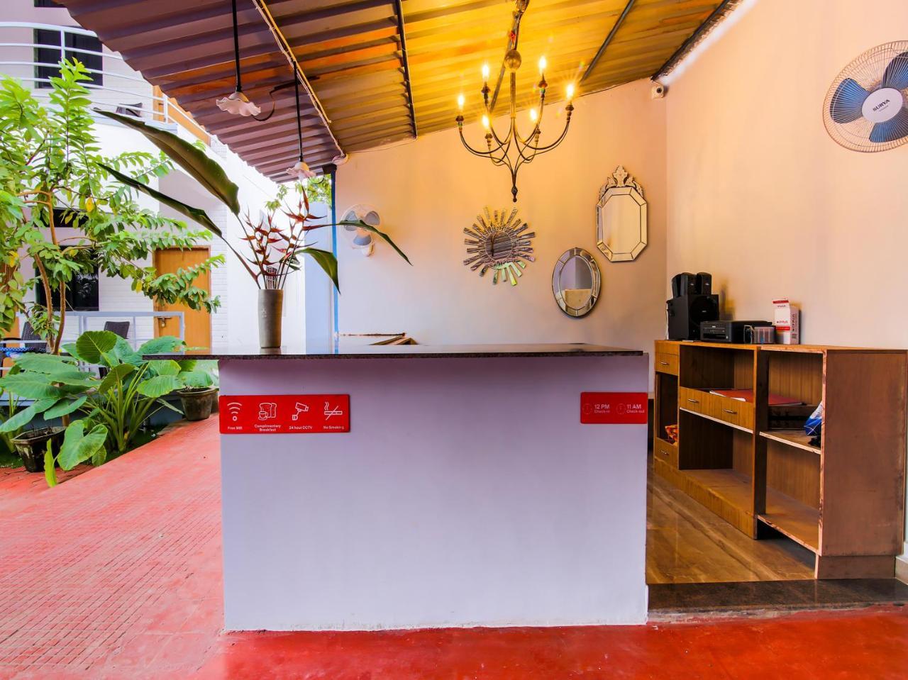 Oyo 22056 Arambol Plaza Beach Resort Eksteriør billede